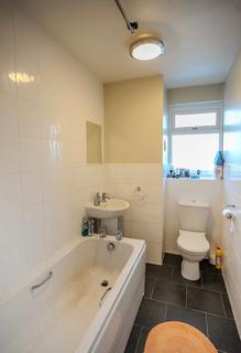 1 bedroom flat for sale, Wilford Lane, West Bridgford, Nottingham NG2