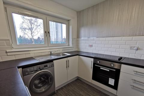 1 bedroom flat to rent, Fochabers Drive, Glasgow G52
