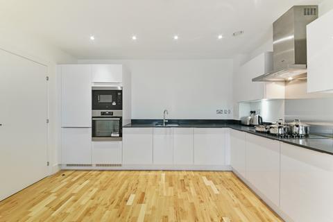 2 bedroom apartment to rent, Cityview Point, Poplar, London E14