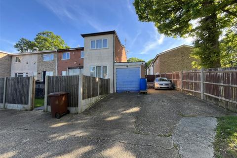 3 bedroom end of terrace house for sale, Albion Road, Lordswood, Kent, ME5