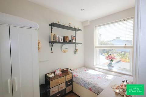 3 bedroom flat for sale, Nether Street, North Finchley, N12