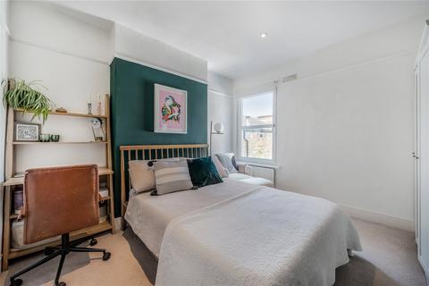 3 bedroom flat for sale, Homecroft Road, Sydenham, London, SE26