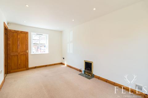 2 bedroom end of terrace house for sale, Southampton Road, Ringwood BH24