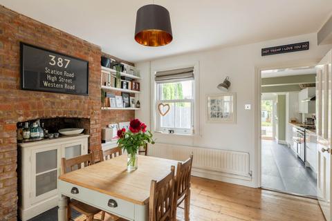 4 bedroom house for sale, Longfield Road, Tring