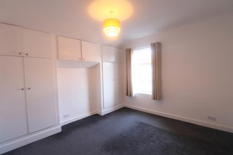 2 bedroom house to rent, Moorfield Avenue, Armley, Leeds, UK, LS12