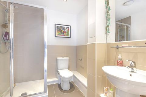 2 bedroom apartment for sale, Fairthorn Road, London
