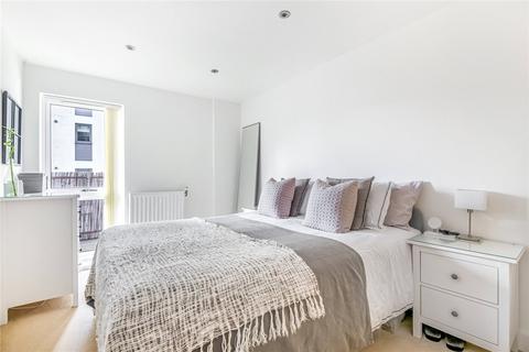 2 bedroom apartment for sale, Fairthorn Road, London