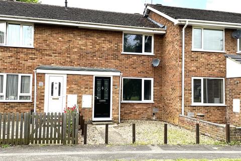 2 bedroom terraced house for sale, Newport Pagnell MK16