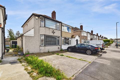 2 bedroom semi-detached house for sale, St. Audrey Avenue, Bexleyheath, DA7