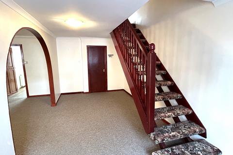 15 Argyle Street, Stonehouse, Larkhall, ML9 3LL