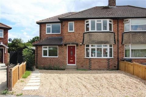 4 bedroom semi-detached house to rent, Bilton Close, Harrogate, HG1