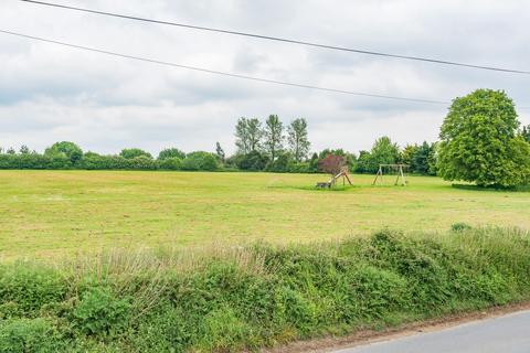 5 bedroom detached house for sale, The Street, Billingford