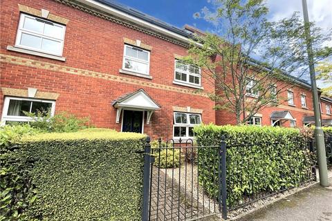 1 bedroom apartment to rent - Victoria Mews, St. Judes Road, Englefield Green, Egham, TW20