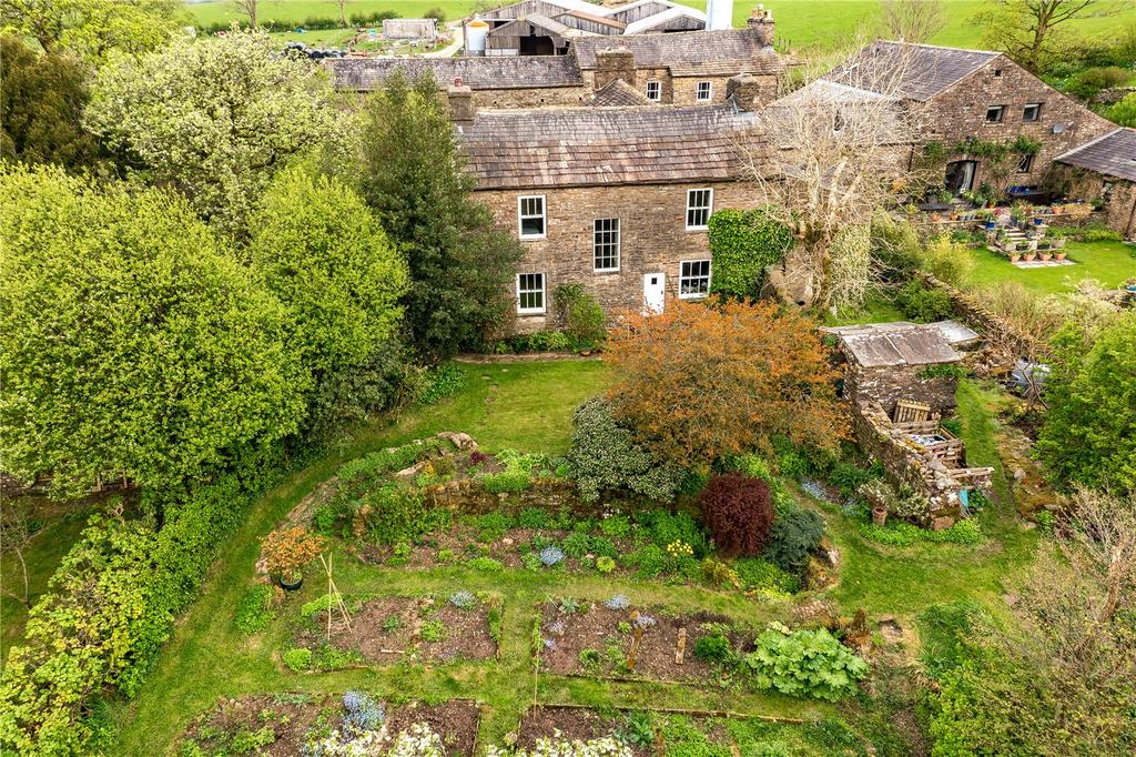 Sedbergh, Sedbergh LA10 5 bed detached house for sale £650,000