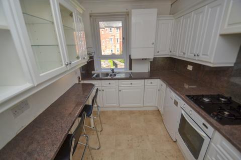 2 bedroom flat to rent, 1/1 21 Riverford Road, Pollokshaws, Glasgow, G43 1RY