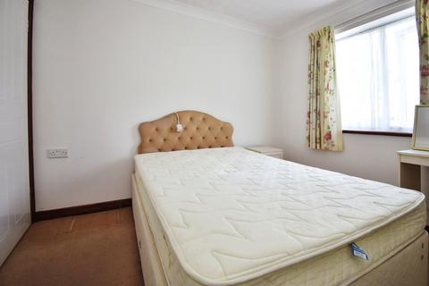 1 bedroom apartment for sale, Kingsmead, Lower Common Road, West Wellow, Romsey