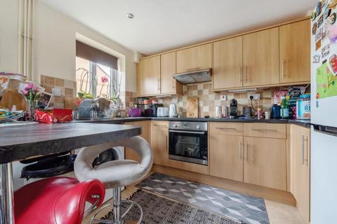 2 bedroom end of terrace house for sale, Banbury,  Oxfordshire,  OX16