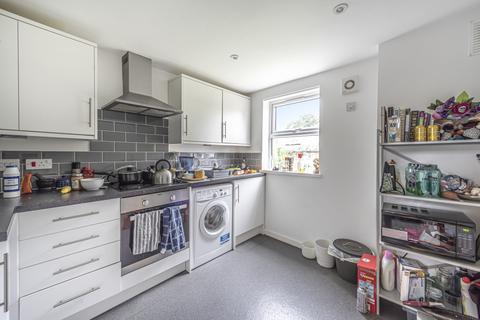 1 bedroom flat to rent, Fenwick Road Peckham Rye SE15