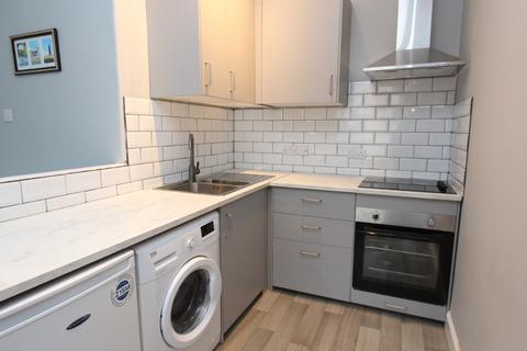 1 bedroom flat to rent, Cathcart Place, Dalry, Edinburgh, EH11