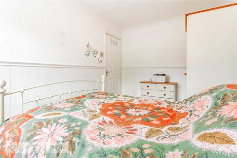 8 Rushmere, Ashton-under-lyne, OL6 9EB