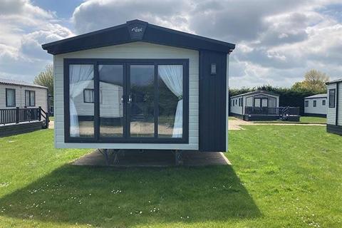 3 bedroom static caravan for sale, St Helens Coastal Resort