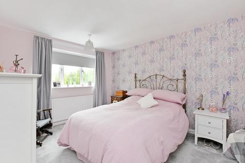 6 Barn Close, Chesterfield, S41 8BD