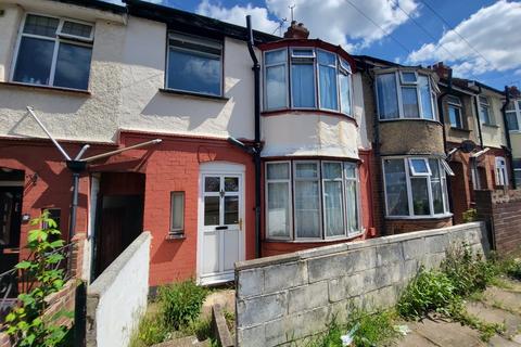 undefined, Luton LU1