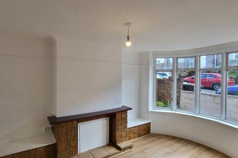 undefined, Luton LU1