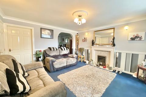 4 bedroom detached house for sale, Thornfields, Crewe, CW1