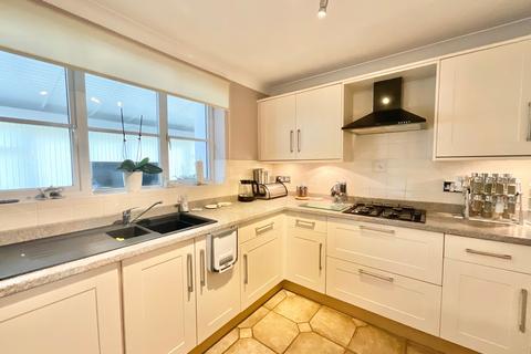 16 Thornfields, Crewe, CW1 4TY