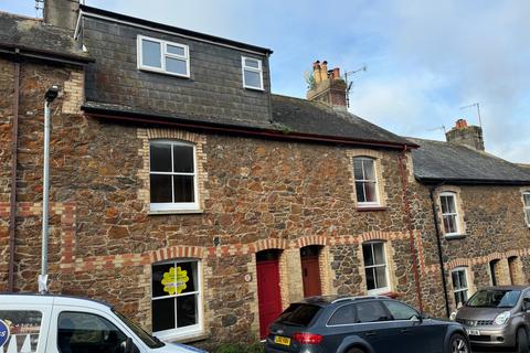 6 Brooklands, Totnes, TQ9 5AR