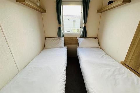 2 bedroom static caravan for sale, Tattershall Lakes Country Park