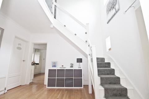 29a Ampthill Road, Flitwick, Bedford, MK45 1AZ