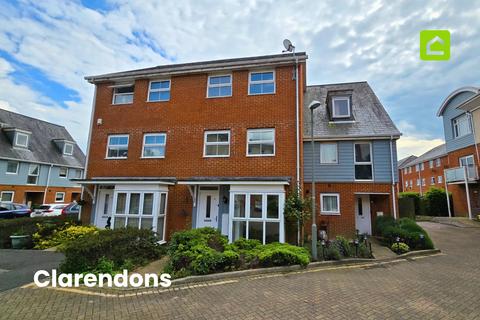 4 bedroom townhouse for sale, Burrage Road, Redhill RH1