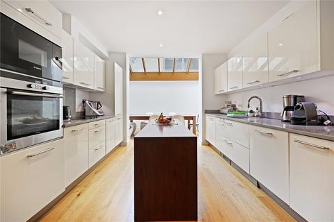 3 bedroom flat for sale, Nottingham Place, Marylebone Village, London