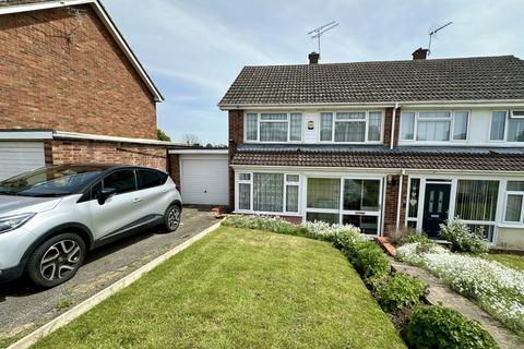 3 bedroom semi-detached house for sale, Eccles Road, Ipswich IP2