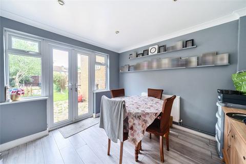 4 bedroom semi-detached house for sale, Staines, Middlesex TW18