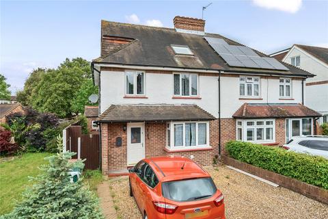 4 bedroom semi-detached house for sale, Thickthorne Lane, Middlesex TW18