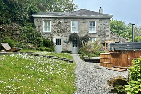 Carn Cottage Town Hill, St Agnes, TR5 0QT