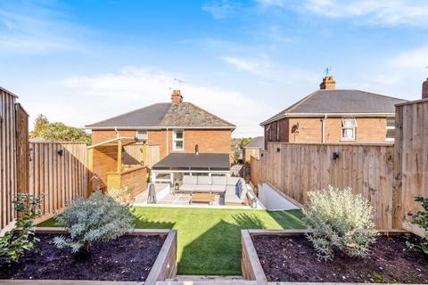 152 Briar Crescent, Exeter, EX2 6DS