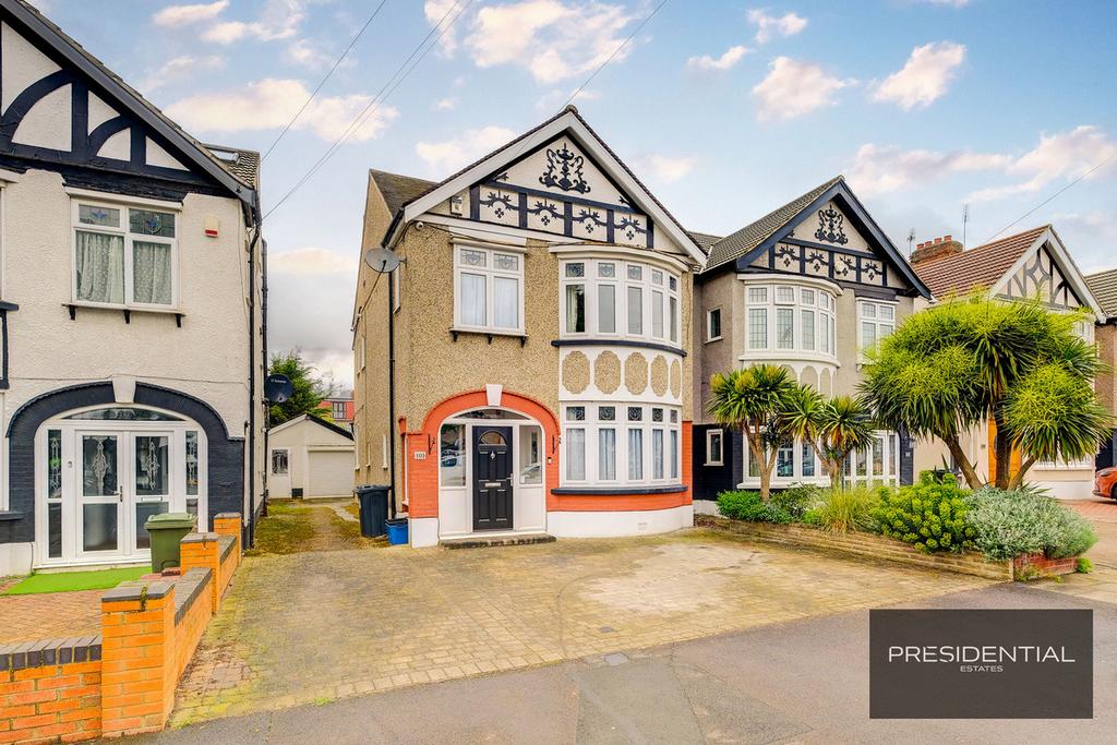 Gants Hill Ilford IG5 4 bed semidetached house for sale £750,000