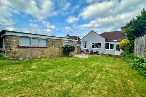 30 Recreation Avenue, Harold Wood, Romford, RM3 0TJ