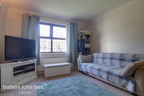 5 bedroom detached house for sale, Ashville Court, Crewe