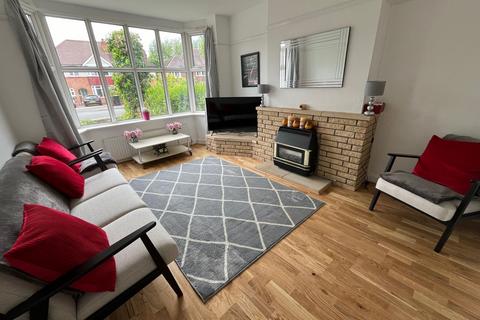 5 Ladbrook Road, Solihull, B91 3RN