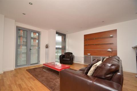 2 bedroom apartment for sale, Faroe, City Island, Leeds