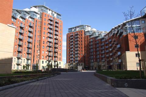 2 bedroom apartment for sale, Faroe, City Island, Leeds