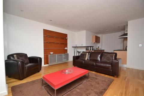 2 bedroom apartment for sale, Faroe, City Island, Leeds