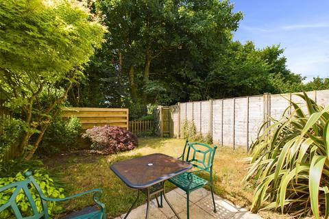 18 Farriers Green, Valley Truckle, Camelford, PL32 9QY