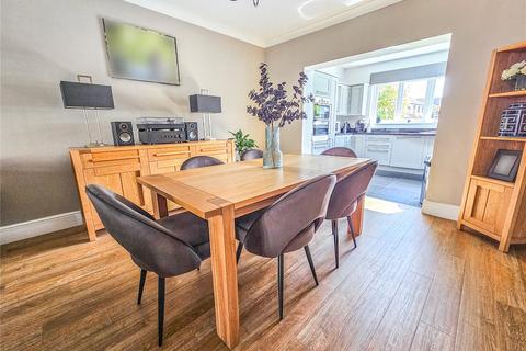2 Ferguson Avenue, Romford, RM2 6RB