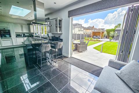 2 Ferguson Avenue, Romford, RM2 6RB